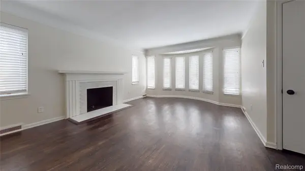 485 Neff RD, Grosse Pointe, MI 48230