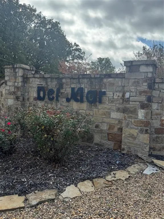 116 Sierra Madre Street, Payne Springs, TX 75156