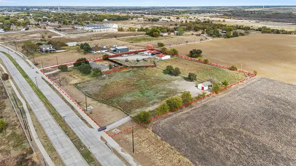 8614 Merritt Road, Rowlett, TX 75089