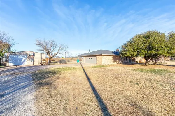 4004 Fm 1235, Merkel, TX 79536