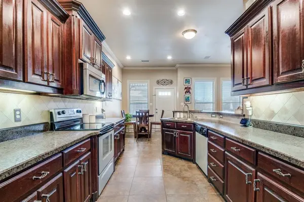 1216 Northwood Lane, Royse City, TX 75189