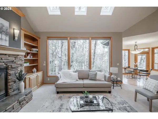 3755 NW LARK PL, Corvallis, OR 97330