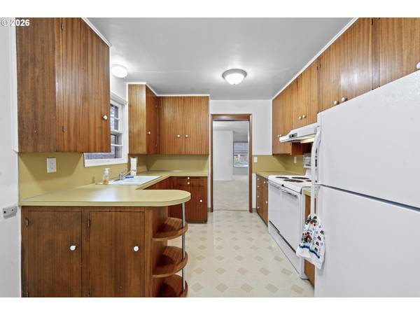 3214 NE 80TH AVE, Portland, OR 97213