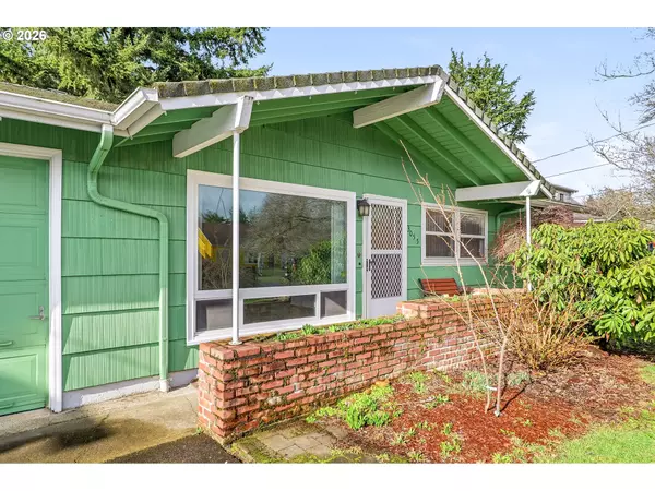 Portland, OR 97266,3055 SE 115TH AVE