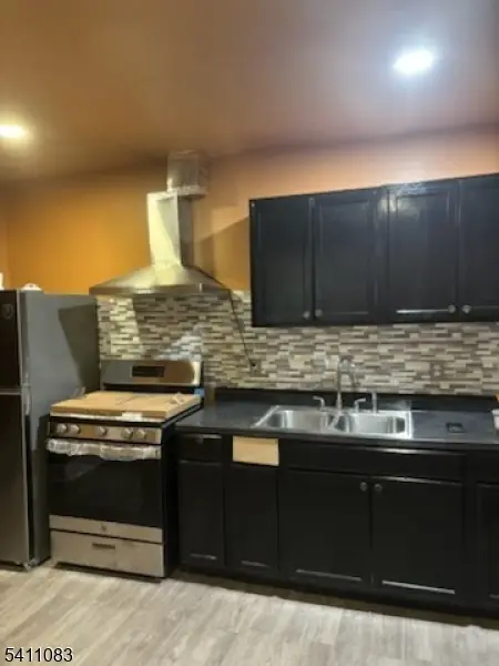 30 Klagg Avenue, Trenton City, NJ 08638