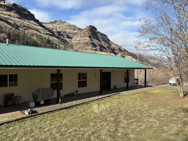 79090 LOWER IMNAHA RIVER RD, Imnaha, OR 97842