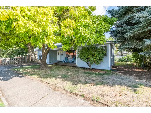 Lebanon, OR 97355,875 S 5TH ST