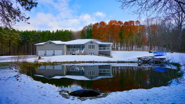 3891 9 Line N, Oro-medonte, ON L0K 1E0