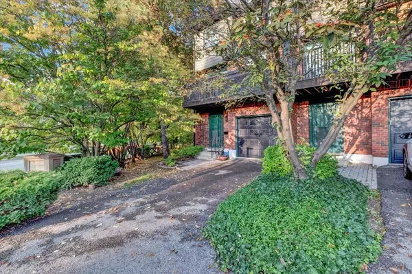 Hamilton, ON L8S 4R2,1983 Main ST W #1