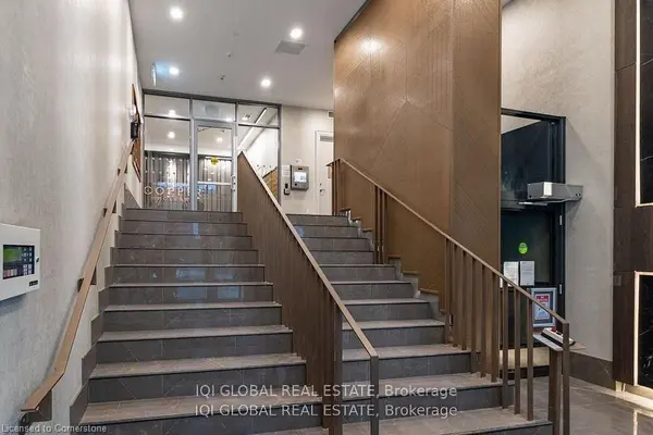 73 Arthur ST #512, Guelph, ON N1E 0S6