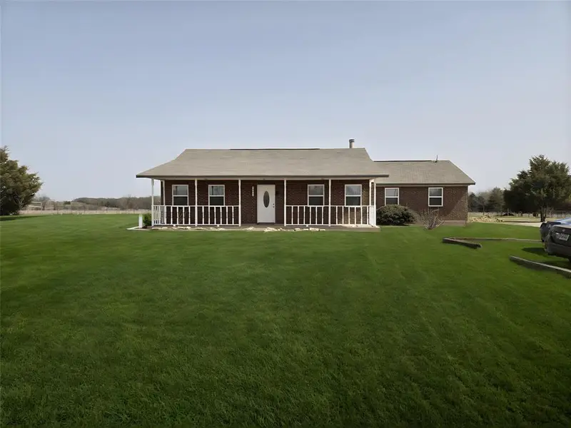 1001 N Atkins Drive, Celeste, TX 75423