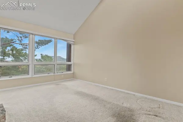 4529 Sentinel Rock TER, Larkspur, CO 80118