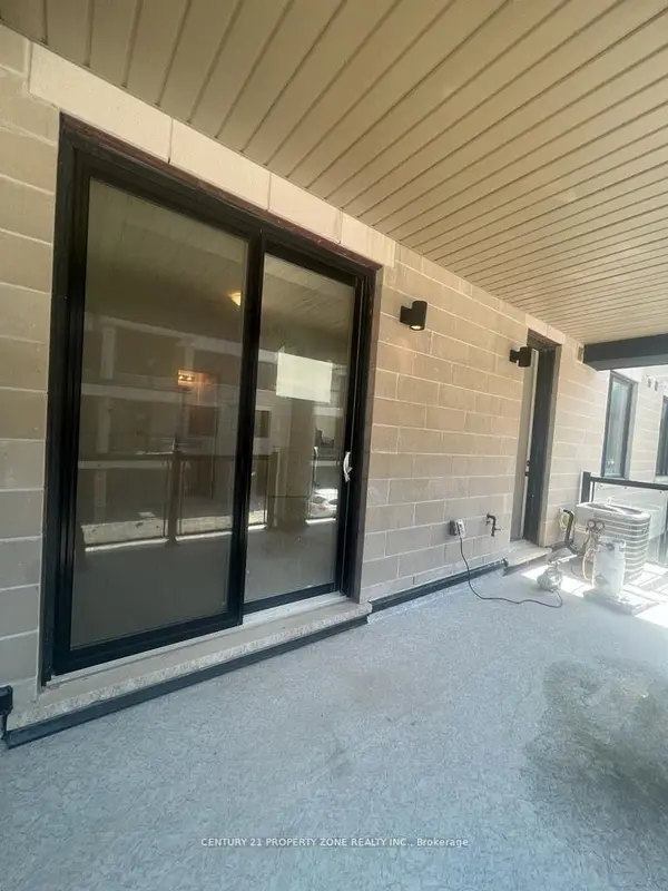 Brampton, ON L6Y 6G1,25 Knotsberry CIR #81