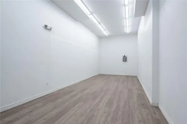 135 JAMES ST N #1, Hamilton, ON L8R 2K8