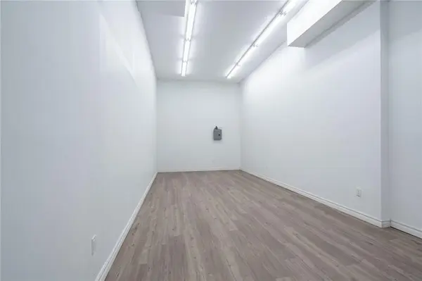 135 JAMES ST N #1, Hamilton, ON L8R 2K8