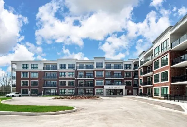 1975 Fountain Grass DR #307, London South, ON N6K 0M3