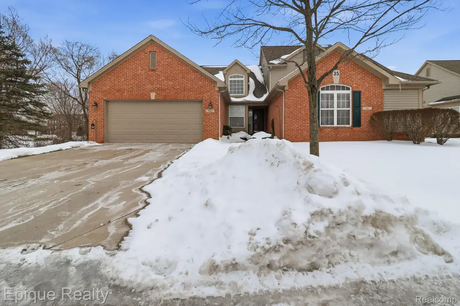 321 Cherry Grove Road RD, Canton Charter Township, MI 48188