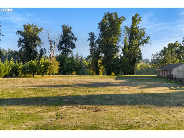 35960 NE Wilsonville RD, Newberg, OR 97132