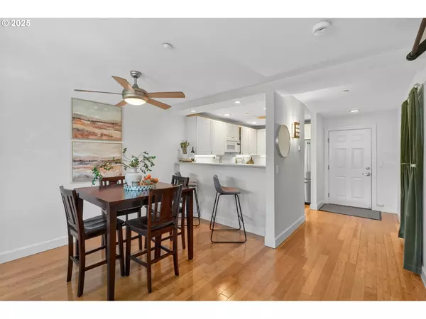 Vancouver, WA 98661,520 SE COLUMBIA RIVER DR #326