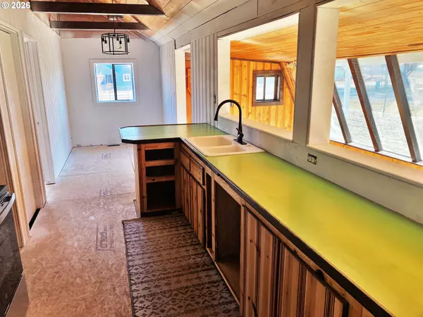 Baker City, OR 97814,1905 17TH ST