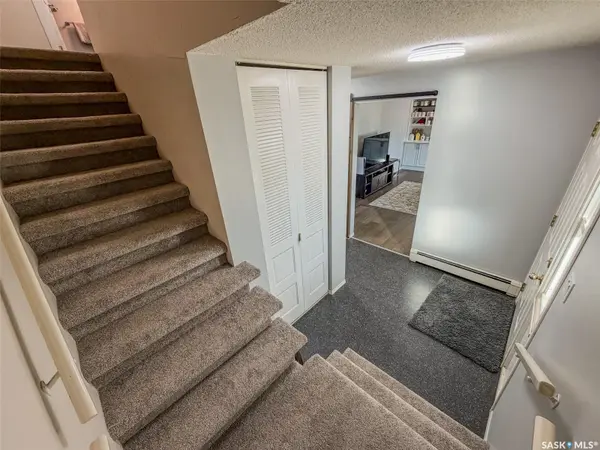 405 5th STREET E, Shaunavon, SK S0N 2M0