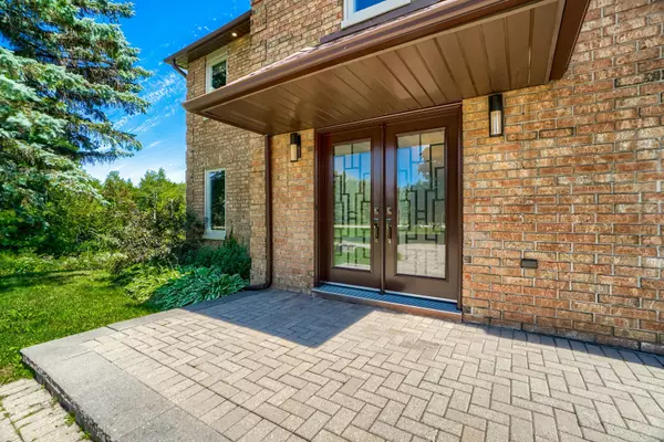 Caledon, ON L7K 0L2,9 Elite RD