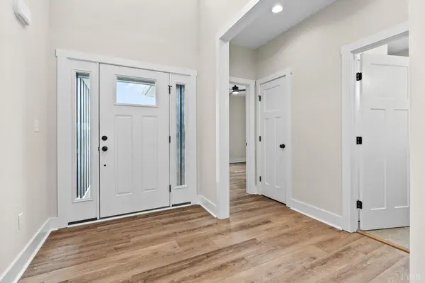 815 Elmwood AVE, Lynchburg, VA 24503