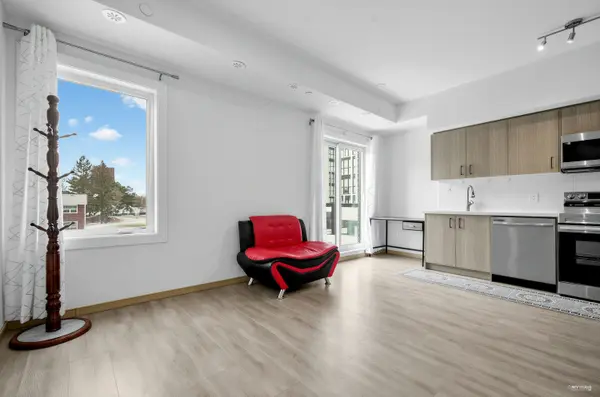 Toronto, ON M1T 0C5,3427 Sheppard AVE E #308