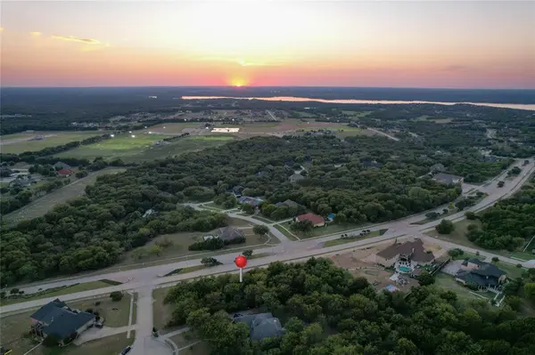 2413 Saddlewood Court, Cedar Hill, TX 75104