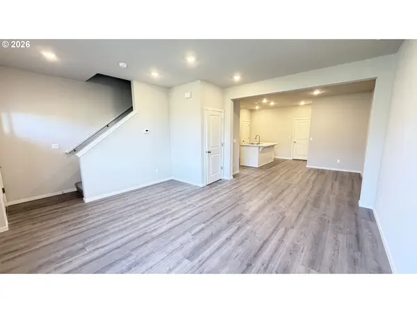 North Plains, OR 97133,31712 NW TUREL DR