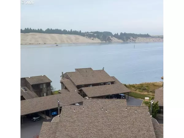 Florence, OR 97439,1040 BAY ST #14