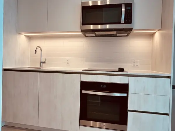 Toronto C07, ON M2M 0C6,5858 Yonge ST #1926