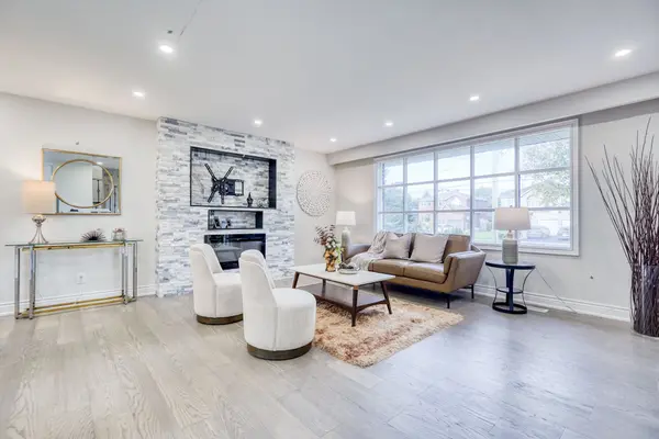 Barrie, ON L4N 9X3,82 Miller DR