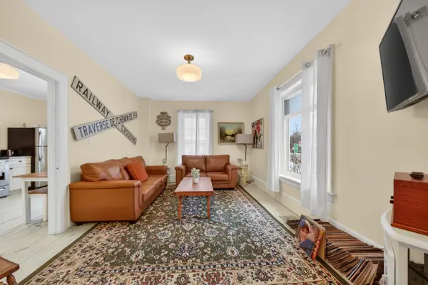 Prince Edward County, ON K0K 2T0,1 Lake ST