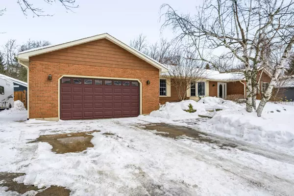 Hamilton, ON L0R 2H0,41 John Martin CRES