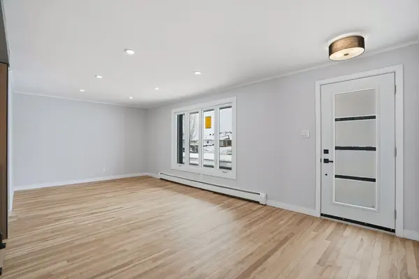 Hawkesbury, ON K6A 1W9,805 Cartier BLVD