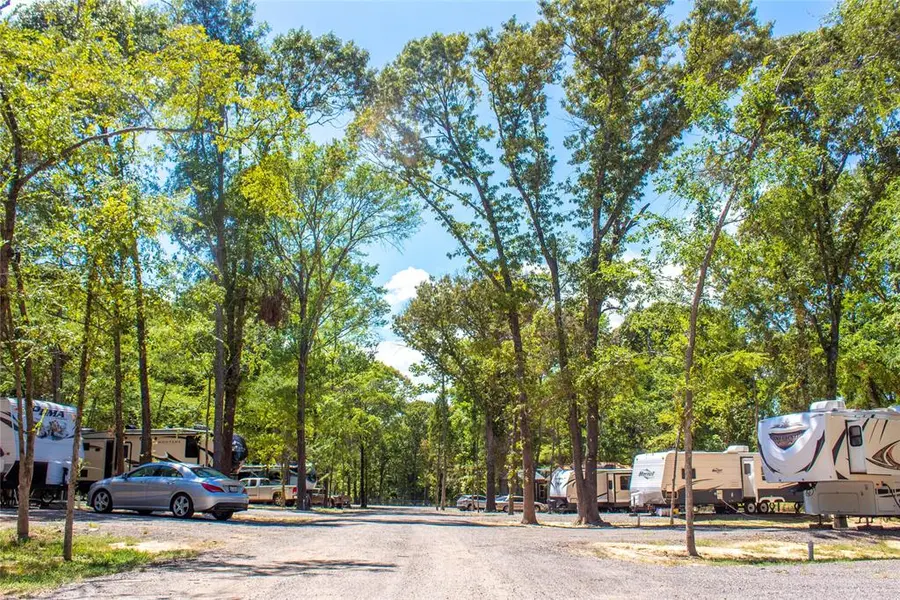 6801 Fm 1616, Athens, TX 75752