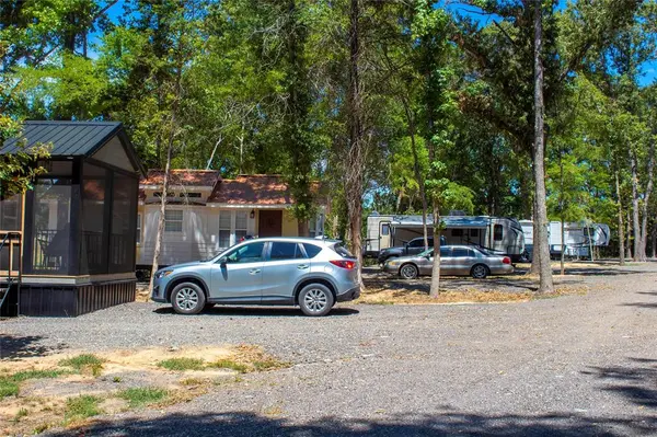 6801 Fm 1616, Athens, TX 75752