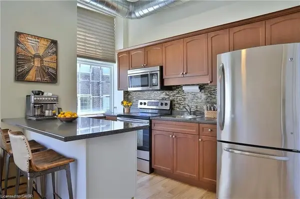 Brant, ON N3L 0B7,140 West River ST #301