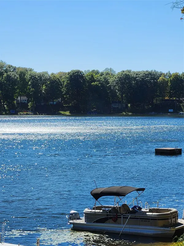 15973 Walnut ST, Buchanan Township, MI 49107