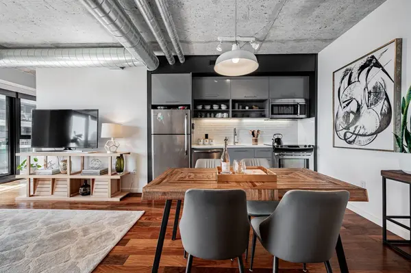 51 Trolley CRES #405, Toronto C08, ON M5A 0E9