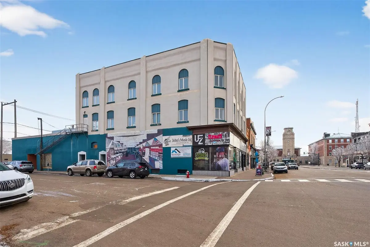 37 Main STREET N #4, Moose Jaw, SK S6H 0V8