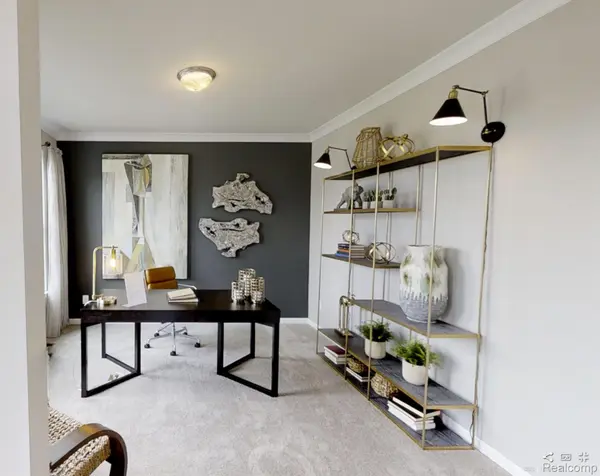 33623 Baldwin ST, Farmington Hills, MI 48336