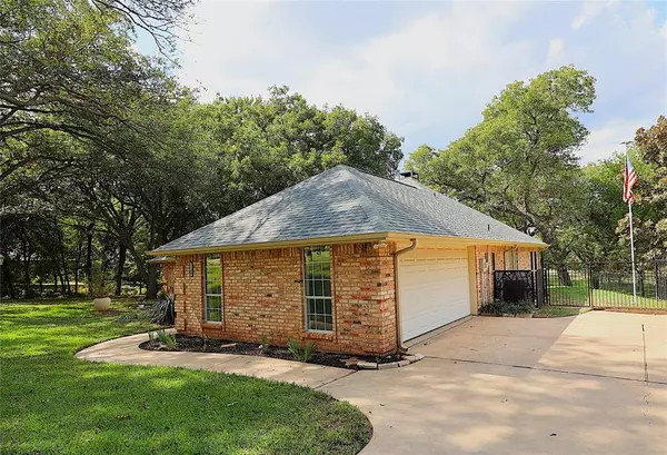 Granbury, TX 76049,7108 Westover Drive