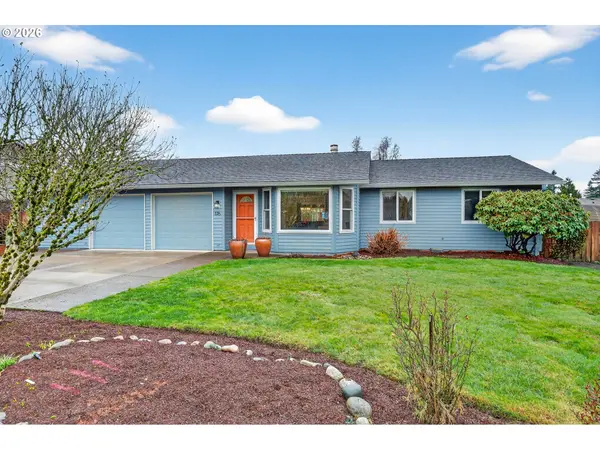 Oregon City, OR 97045,176 CANEMAH CT
