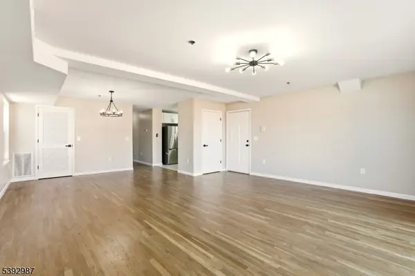 13 Wharton St, Newark City, NJ 07114