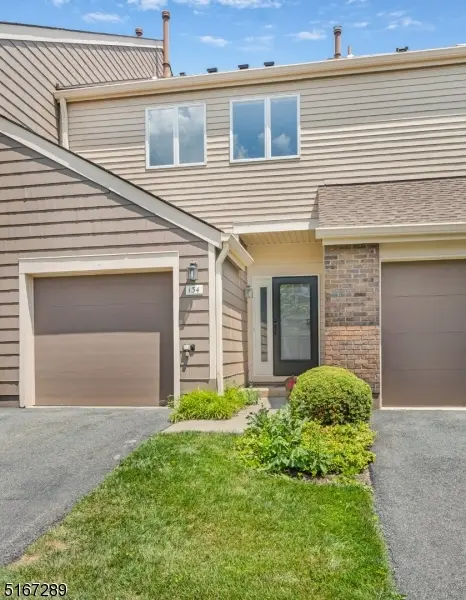 134 Kingston Ct, Madison Boro, NJ 07940