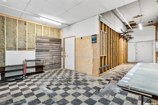 37 Main STREET N #4, Moose Jaw, SK S6H 0V8