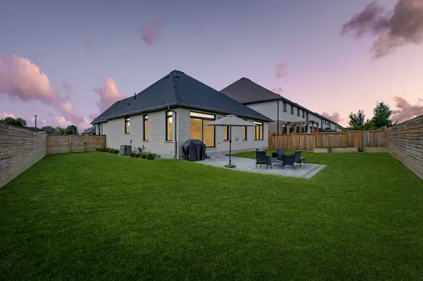 Centre Wellington, ON N0B 1S0,106 Cutting DR