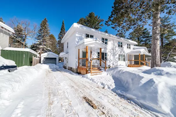 6 Faraday CRES, Deep River, ON K0J 1P0